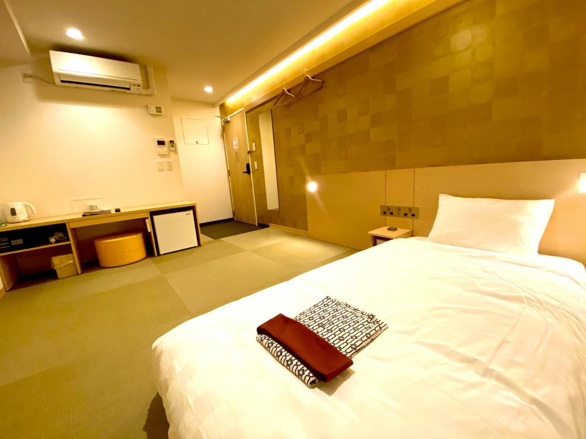 Namba Ebisu Hotel Osaka Zewnętrze zdjęcie